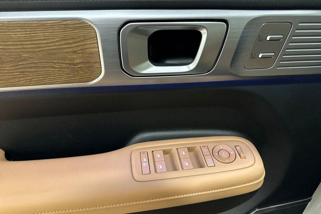 new 2026 Hyundai SANTA FE HEV car, priced at $47,215