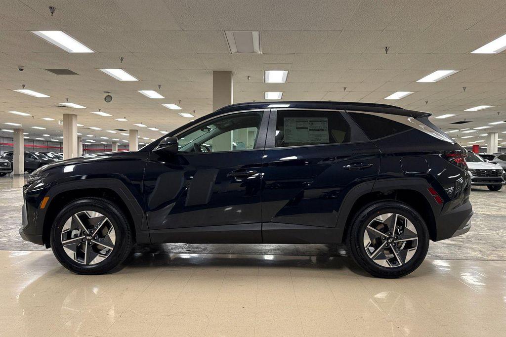 new 2026 Hyundai TUCSON Hybrid car, priced at $32,175