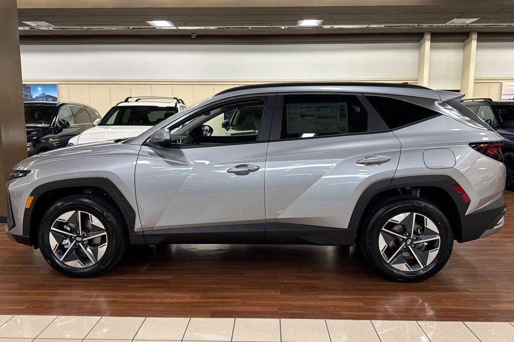 new 2026 Hyundai TUCSON Hybrid car, priced at $31,610