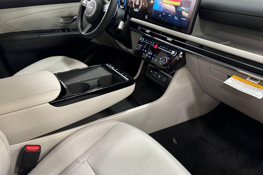 new 2026 Hyundai TUCSON Hybrid car, priced at $31,610