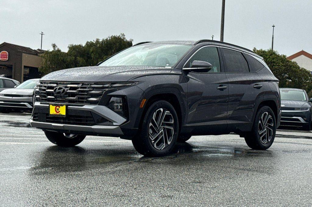 new 2025 Hyundai TUCSON Hybrid car, priced at $38,170