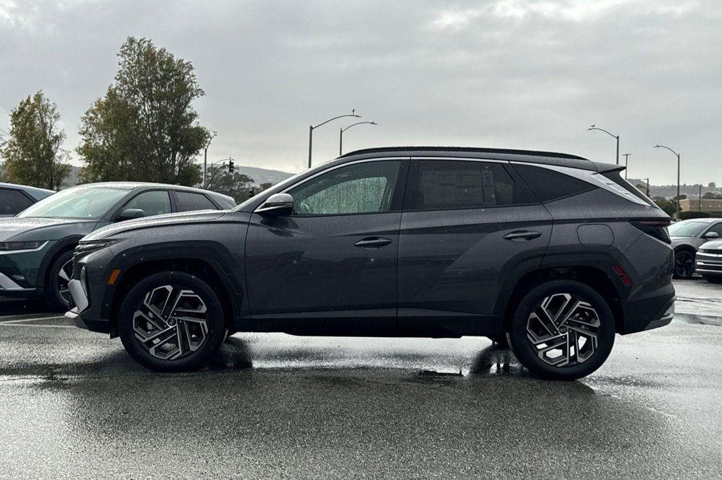 new 2025 Hyundai TUCSON Hybrid car, priced at $38,170