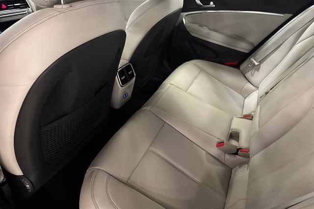 used 2025 Genesis G70 car, priced at $34,567