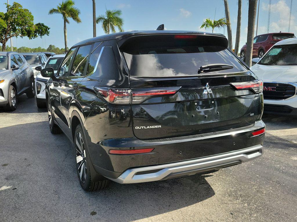 new 2025 Mitsubishi Outlander car, priced at $30,785