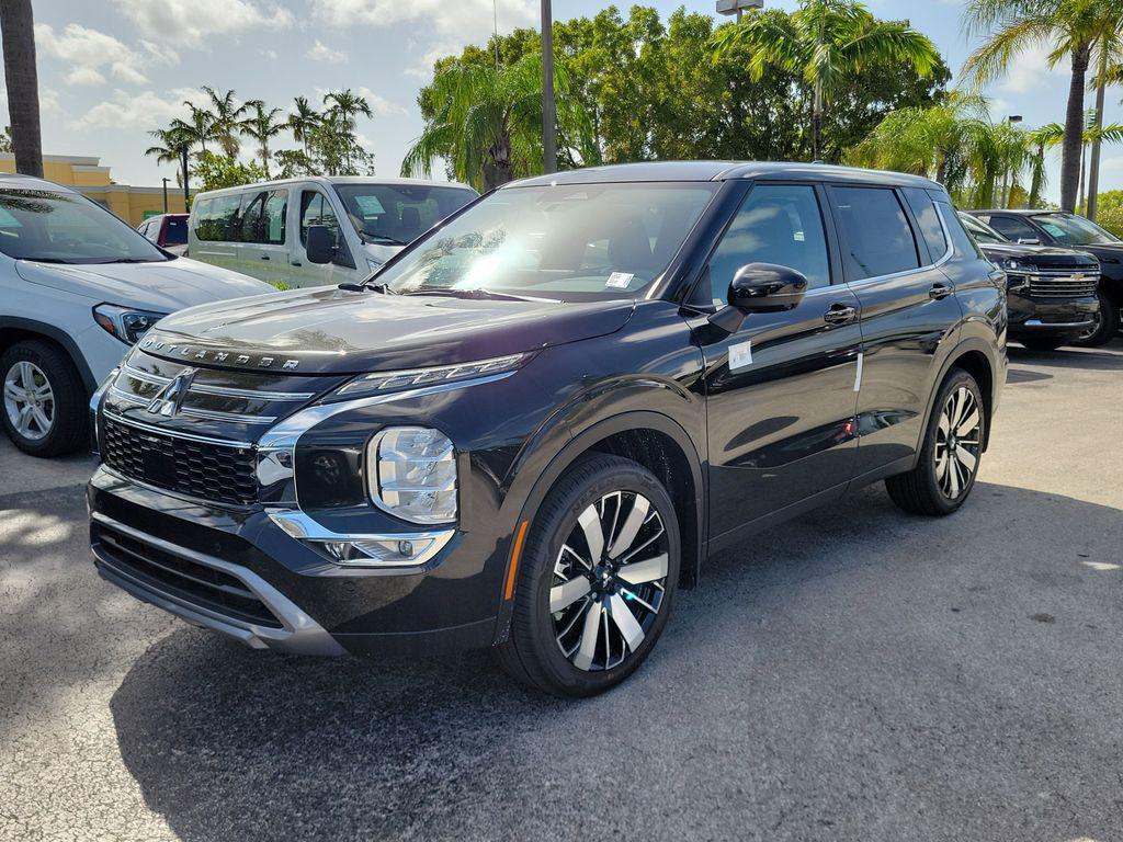 new 2025 Mitsubishi Outlander car, priced at $30,785