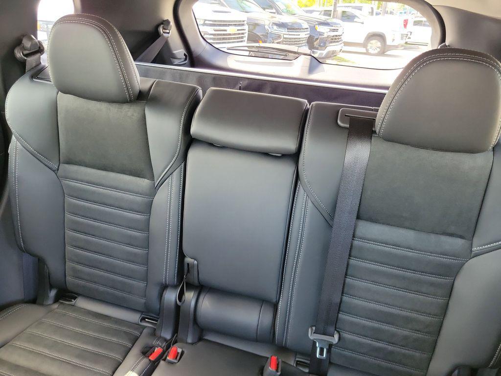 new 2025 Mitsubishi Outlander car, priced at $30,785