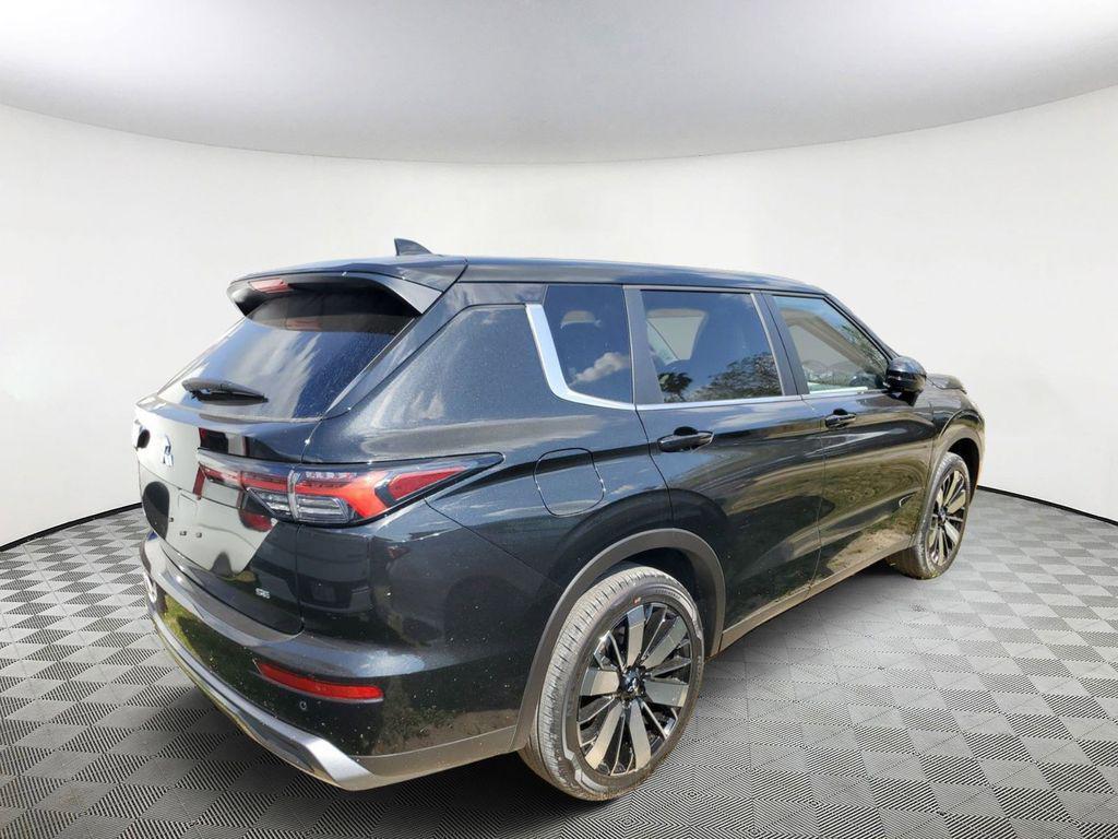 new 2025 Mitsubishi Outlander car, priced at $27,495