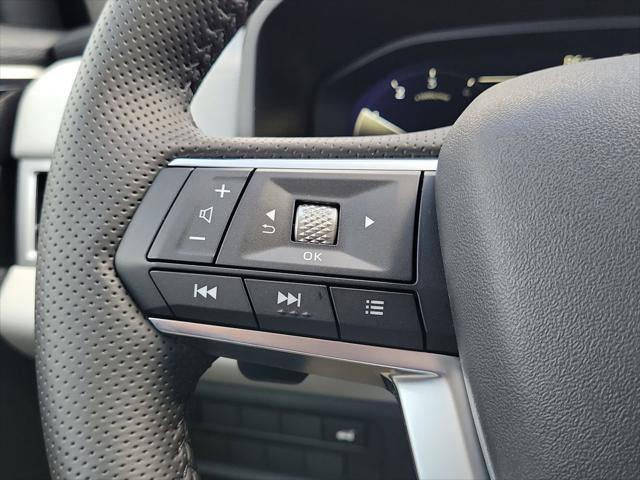 new 2025 Mitsubishi Outlander car, priced at $31,980