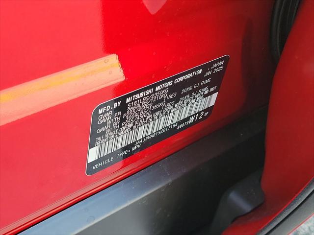 new 2025 Mitsubishi Outlander car, priced at $33,205