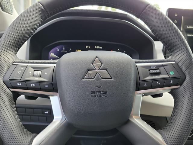 new 2025 Mitsubishi Outlander car, priced at $33,190