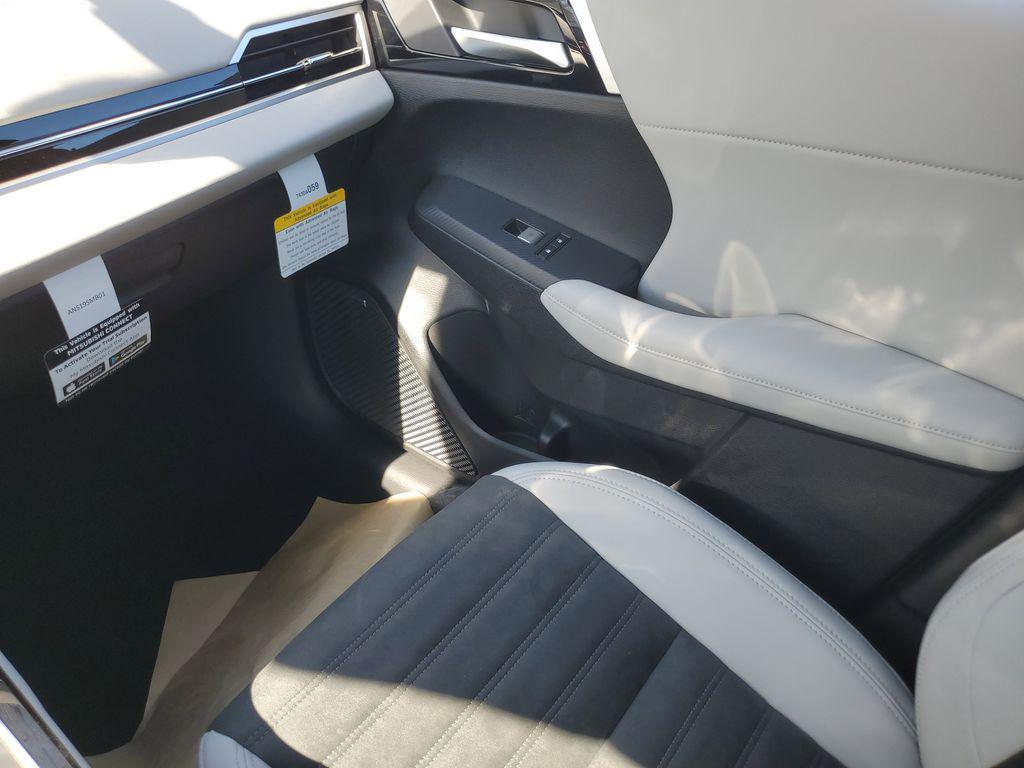new 2025 Mitsubishi Outlander car, priced at $29,085