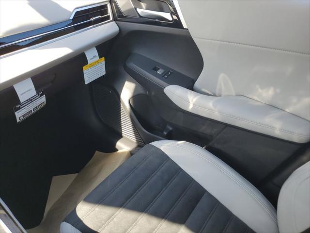 new 2025 Mitsubishi Outlander car, priced at $31,201