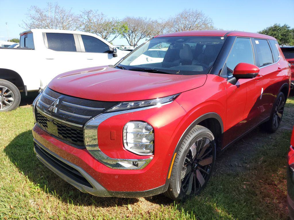 new 2025 Mitsubishi Outlander car, priced at $29,085