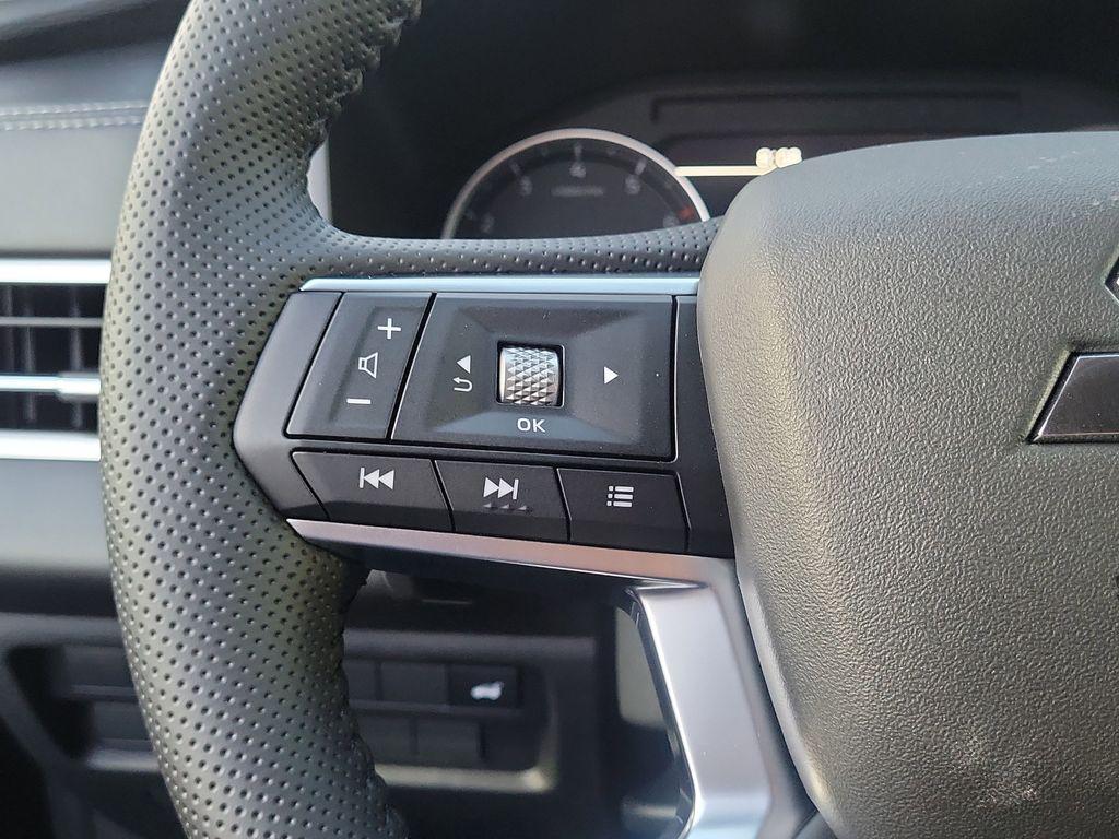 new 2025 Mitsubishi Outlander car, priced at $32,135