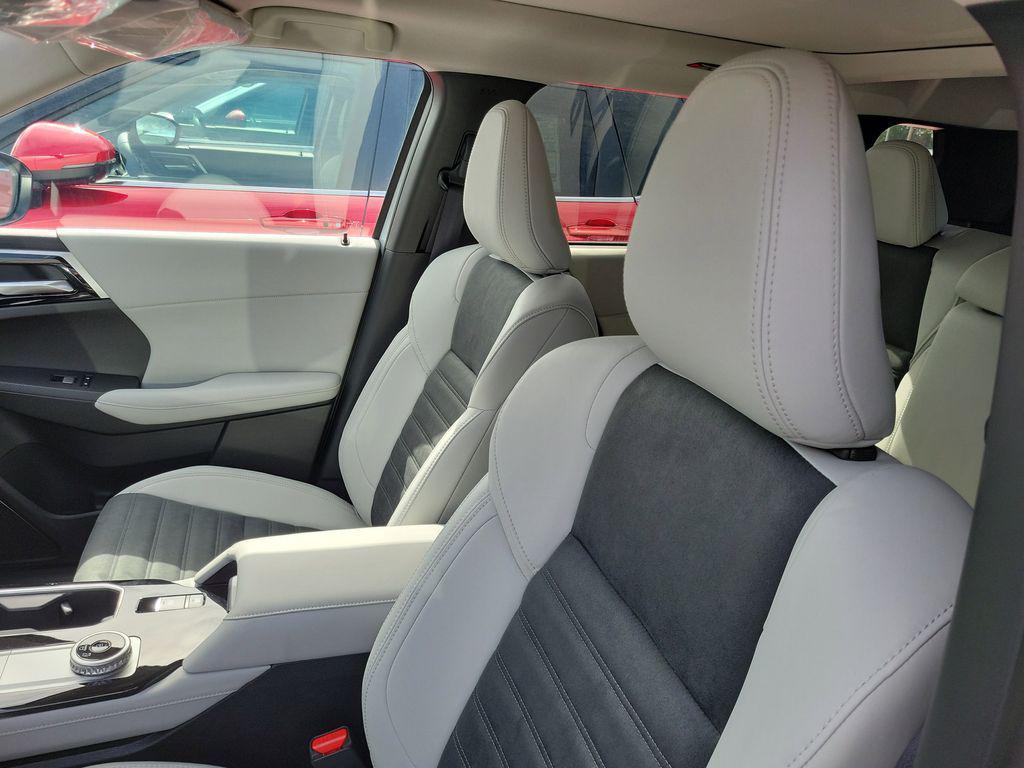 new 2025 Mitsubishi Outlander car, priced at $36,040