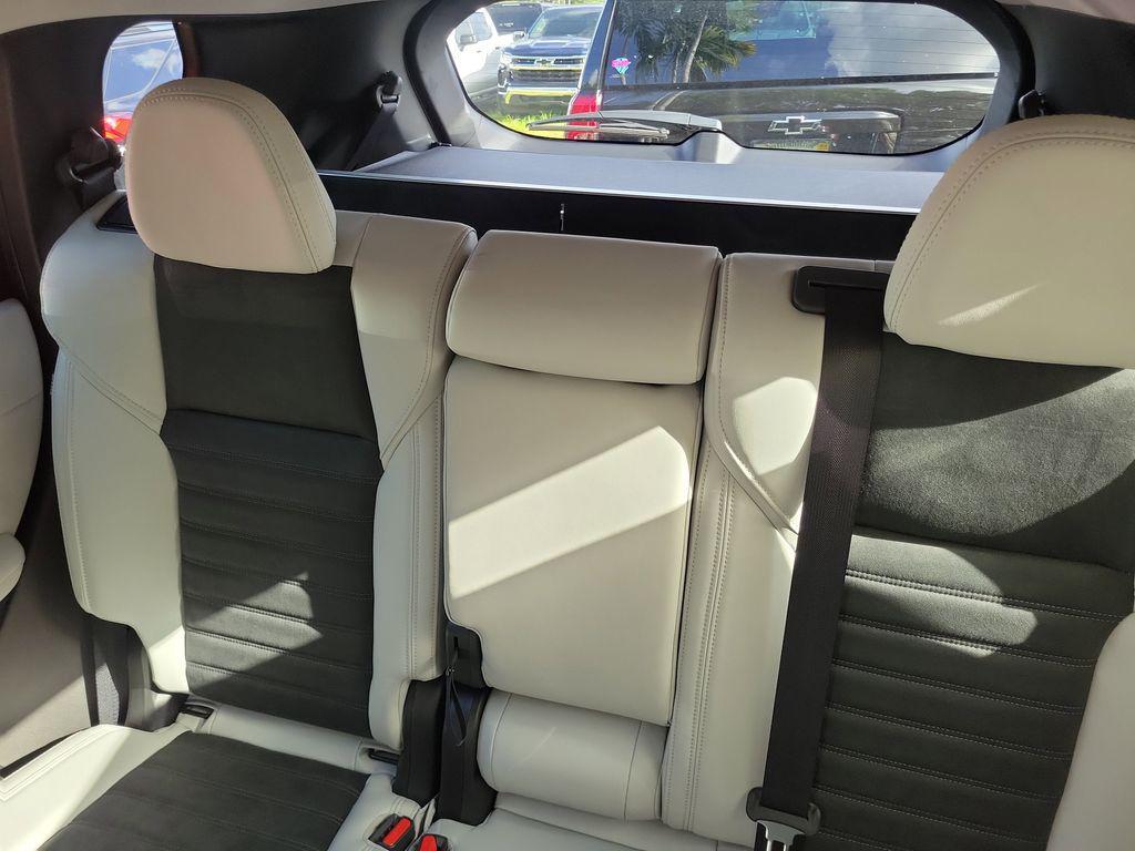 new 2025 Mitsubishi Outlander car, priced at $33,780