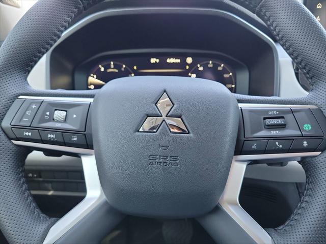 new 2025 Mitsubishi Outlander car, priced at $32,190