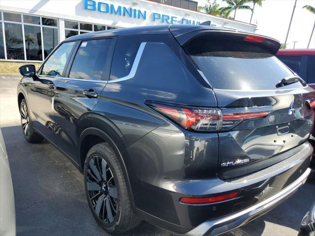 new 2025 Mitsubishi Outlander car, priced at $30,859