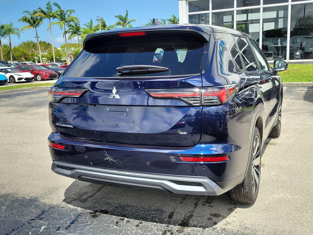 new 2025 Mitsubishi Outlander car, priced at $36,445