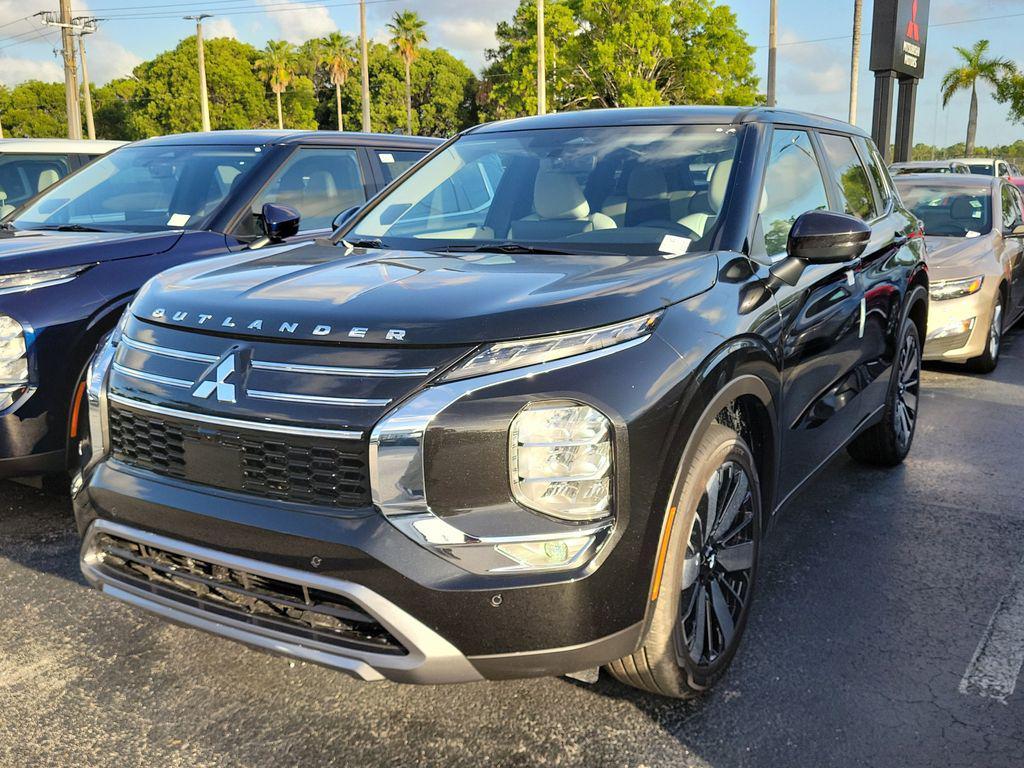 new 2025 Mitsubishi Outlander car, priced at $33,790