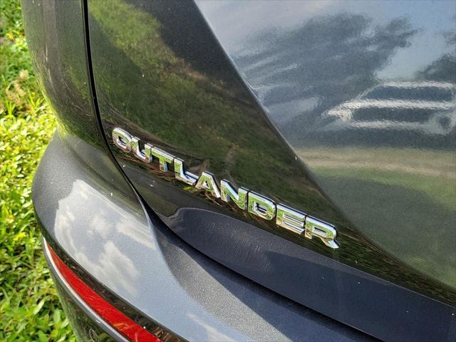 new 2025 Mitsubishi Outlander car, priced at $35,995