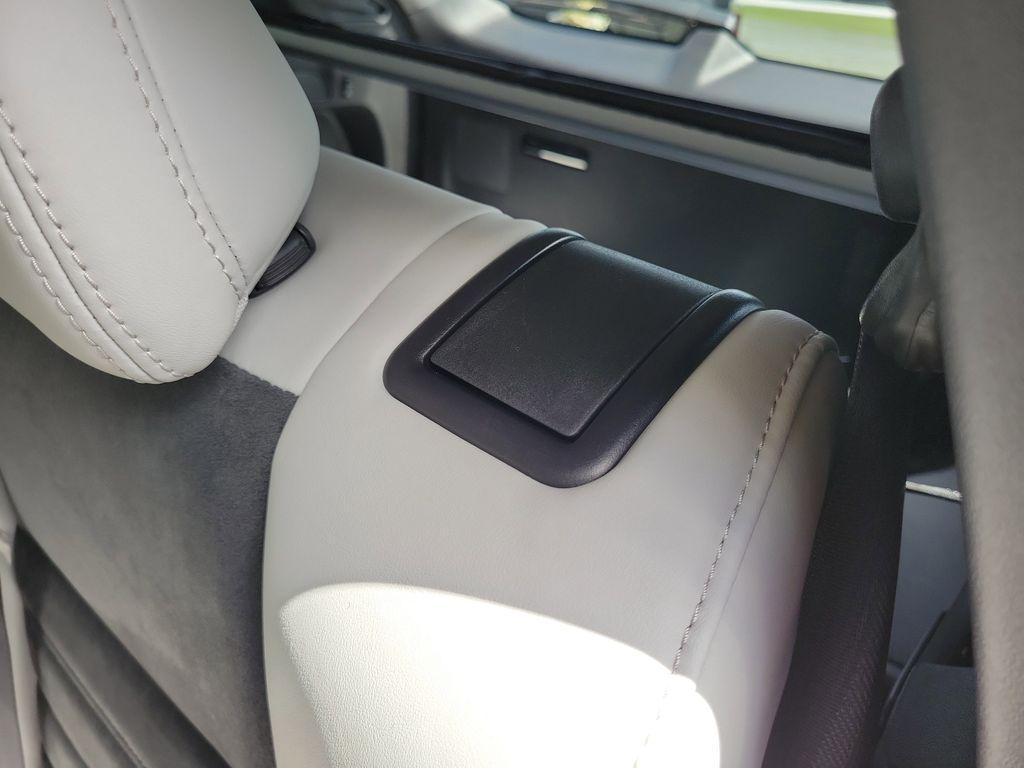 new 2025 Mitsubishi Outlander car, priced at $33,780