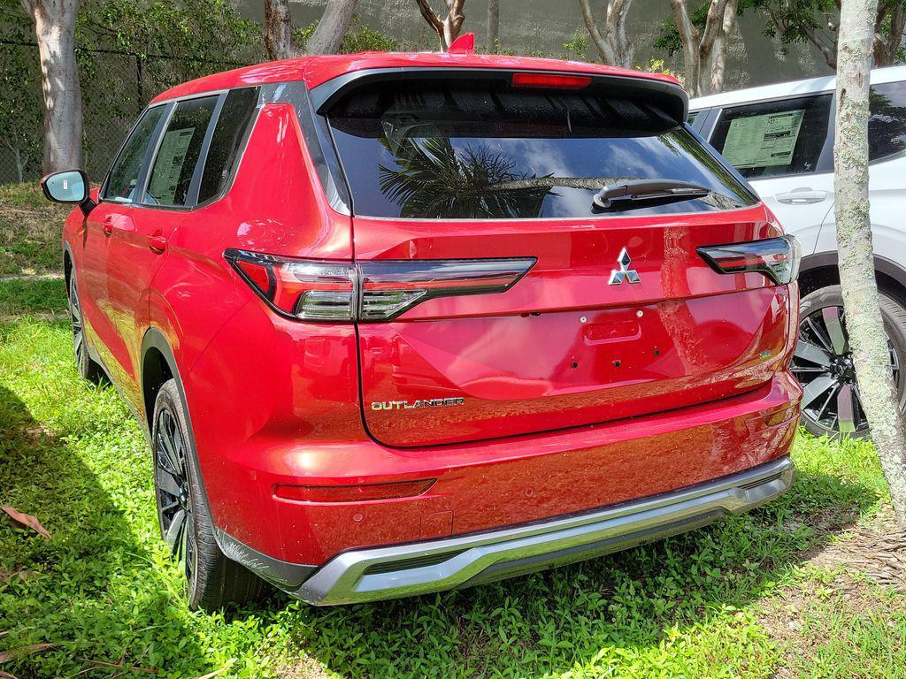 new 2025 Mitsubishi Outlander car, priced at $33,780