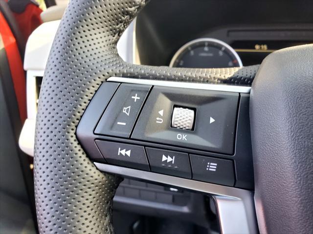 new 2025 Mitsubishi Outlander car, priced at $33,100