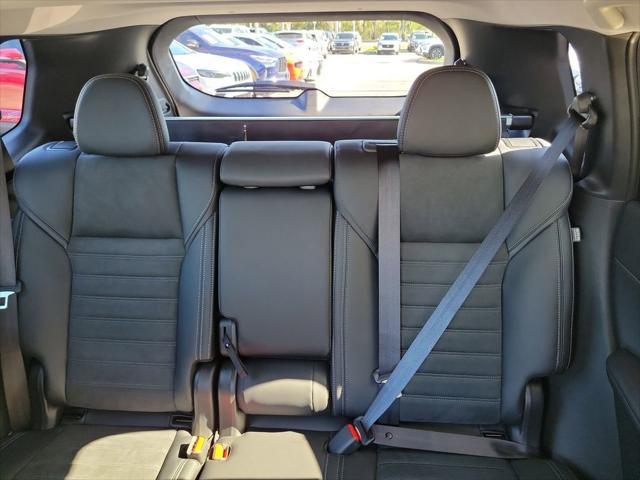 new 2025 Mitsubishi Outlander car, priced at $34,325