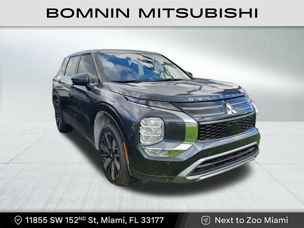 new 2025 Mitsubishi Outlander car, priced at $35,005