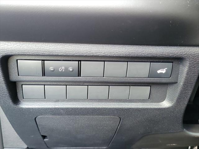 new 2025 Mitsubishi Outlander car, priced at $30,190
