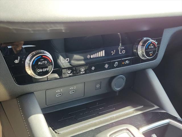 new 2025 Mitsubishi Outlander car, priced at $32,095