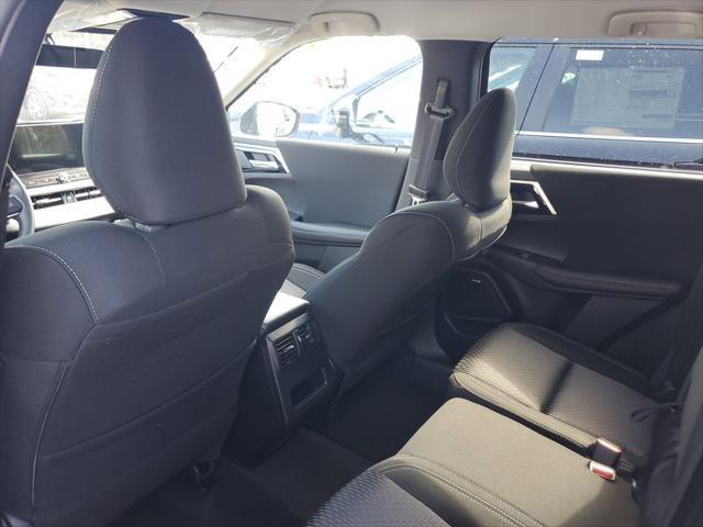 new 2025 Mitsubishi Outlander car, priced at $25,900