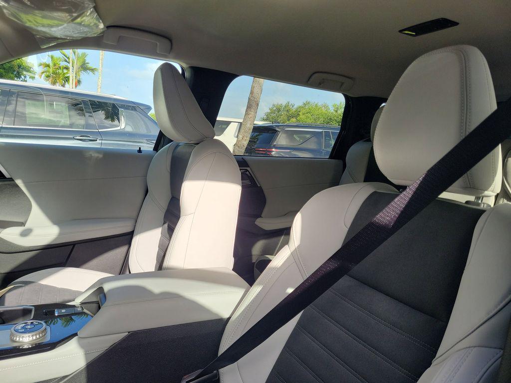 new 2025 Mitsubishi Outlander car, priced at $30,675