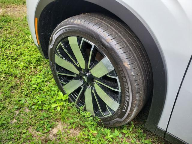 new 2025 Mitsubishi Outlander car, priced at $30,700