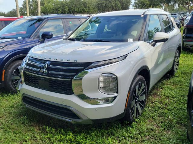 new 2025 Mitsubishi Outlander car, priced at $30,700