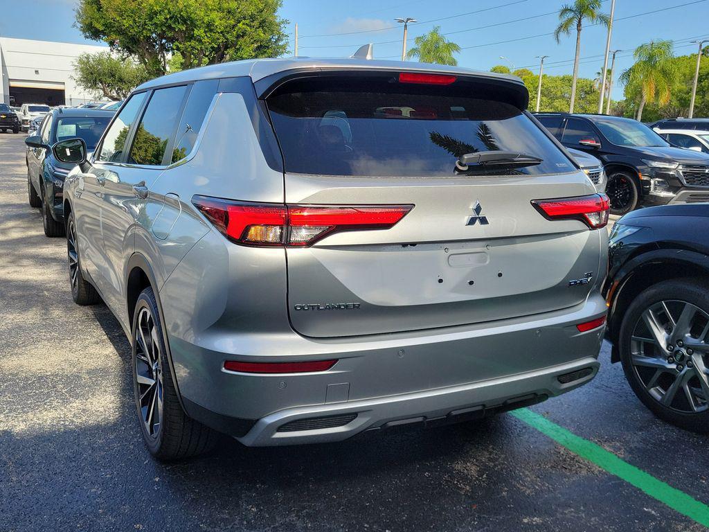 new 2025 Mitsubishi Outlander PHEV car, priced at $37,265