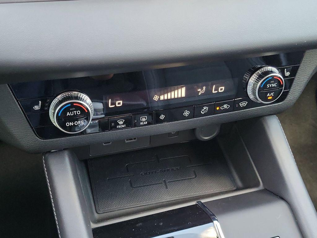 new 2025 Mitsubishi Outlander PHEV car, priced at $37,265