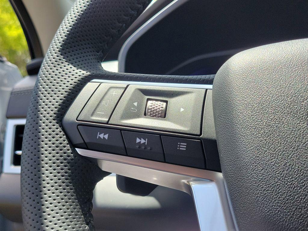 new 2025 Mitsubishi Outlander PHEV car, priced at $38,795