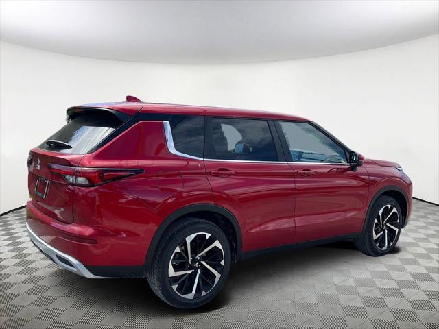 new 2024 Mitsubishi Outlander car, priced at $27,835