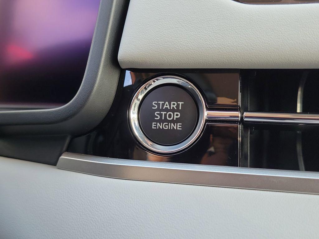 new 2025 Mitsubishi Outlander car, priced at $32,555