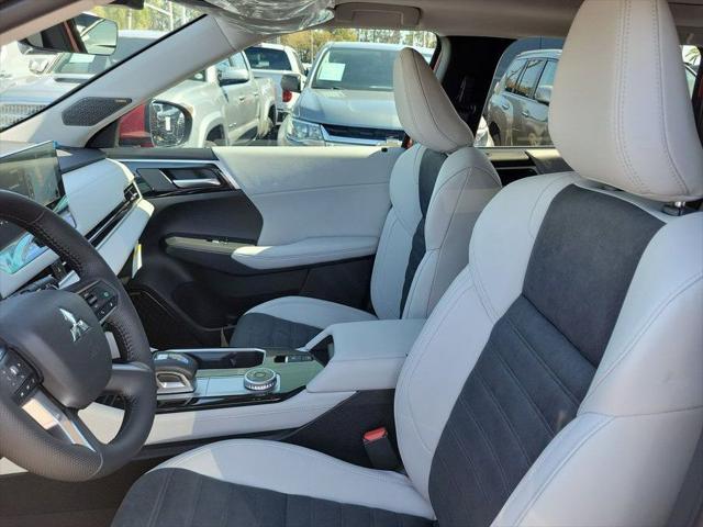 new 2025 Mitsubishi Outlander car, priced at $31,885