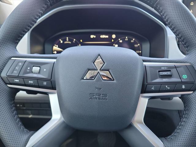 new 2025 Mitsubishi Outlander car, priced at $31,885