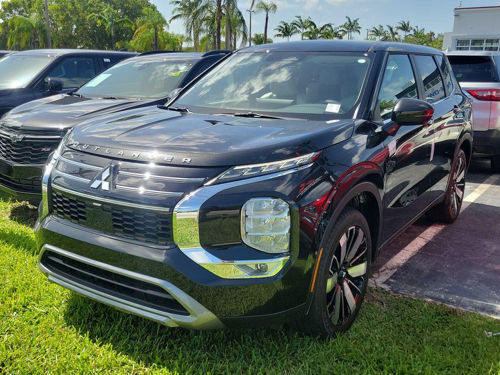 new 2025 Mitsubishi Outlander car, priced at $32,380