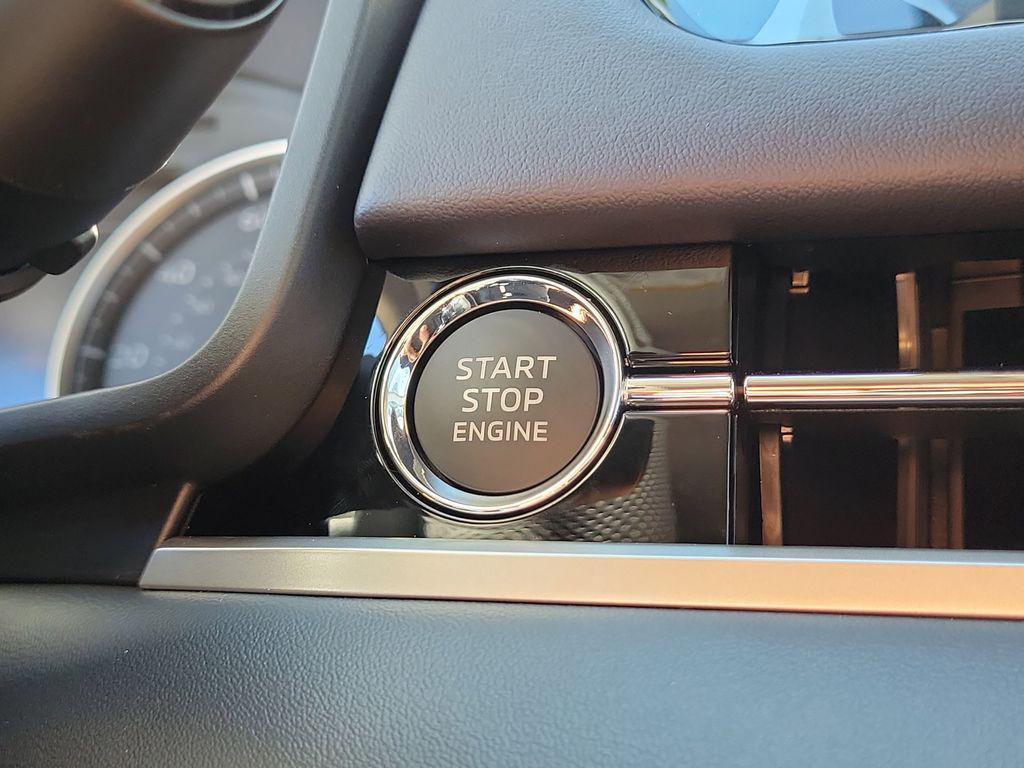 new 2025 Mitsubishi Outlander car, priced at $31,590