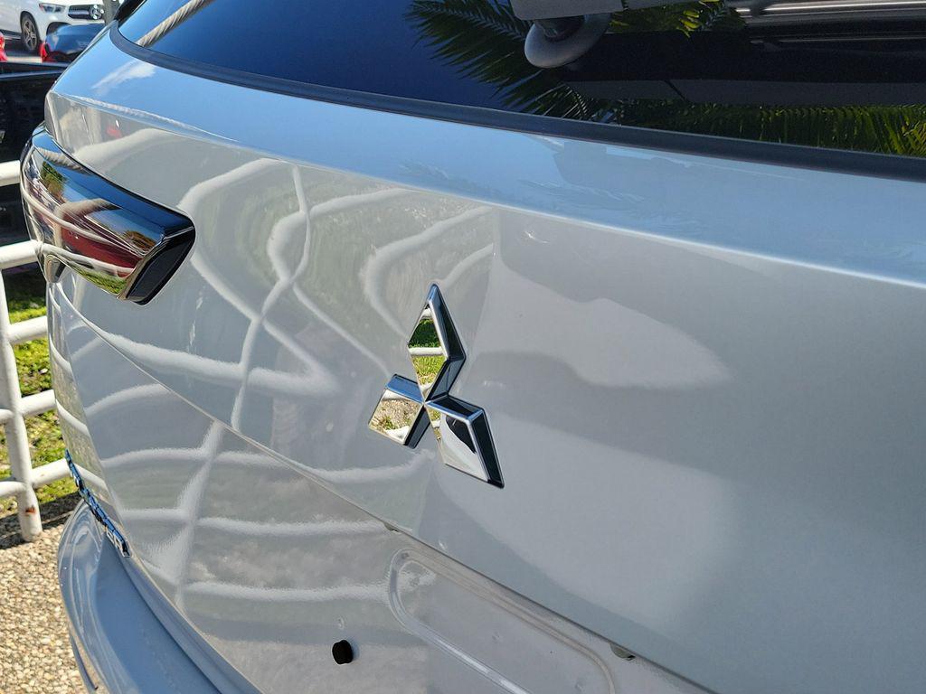 new 2025 Mitsubishi Outlander car, priced at $31,590