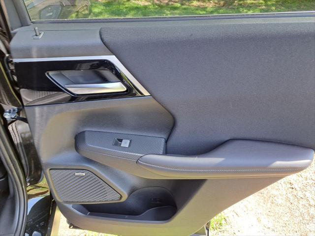 new 2025 Mitsubishi Outlander car, priced at $25,995