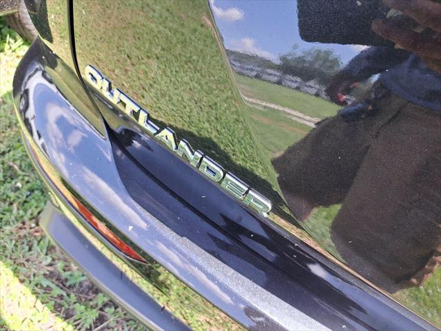 new 2025 Mitsubishi Outlander car, priced at $25,995