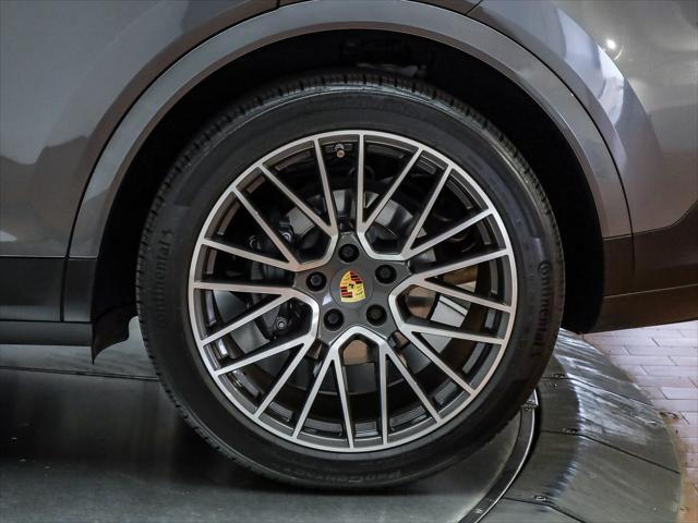 used 2023 Porsche Cayenne car, priced at $87,887