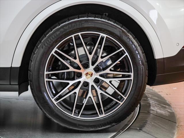 used 2025 Porsche Cayenne car, priced at $99,898